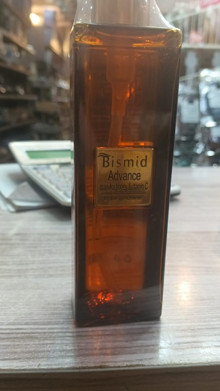 Bismid Advanced Manuka Honey & Vitamin C Face Wash